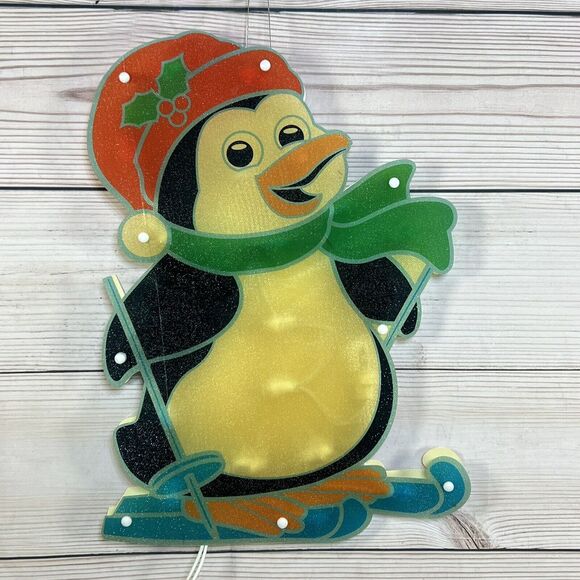 VTG Penguin Lighted Christmas Window Door Hanging Decor Sign Plastic Glittery - Picture 15 of 15